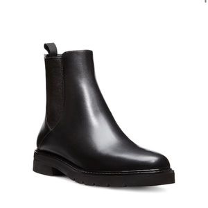 STUART WEITZMAN DYLAN CHELSEA BOOTIE